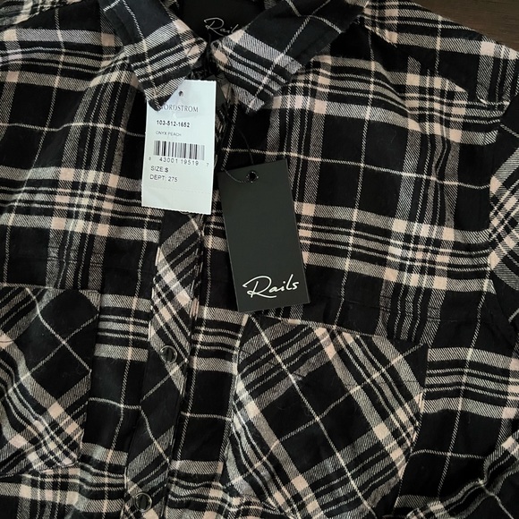 NWT Rails Onyx Peach Black Plaid Flannel Buttondown Top Shirt Small S - Picture 2 of 2
